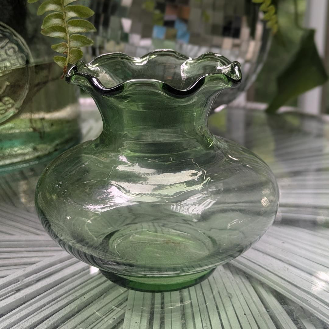 vintage bud vase